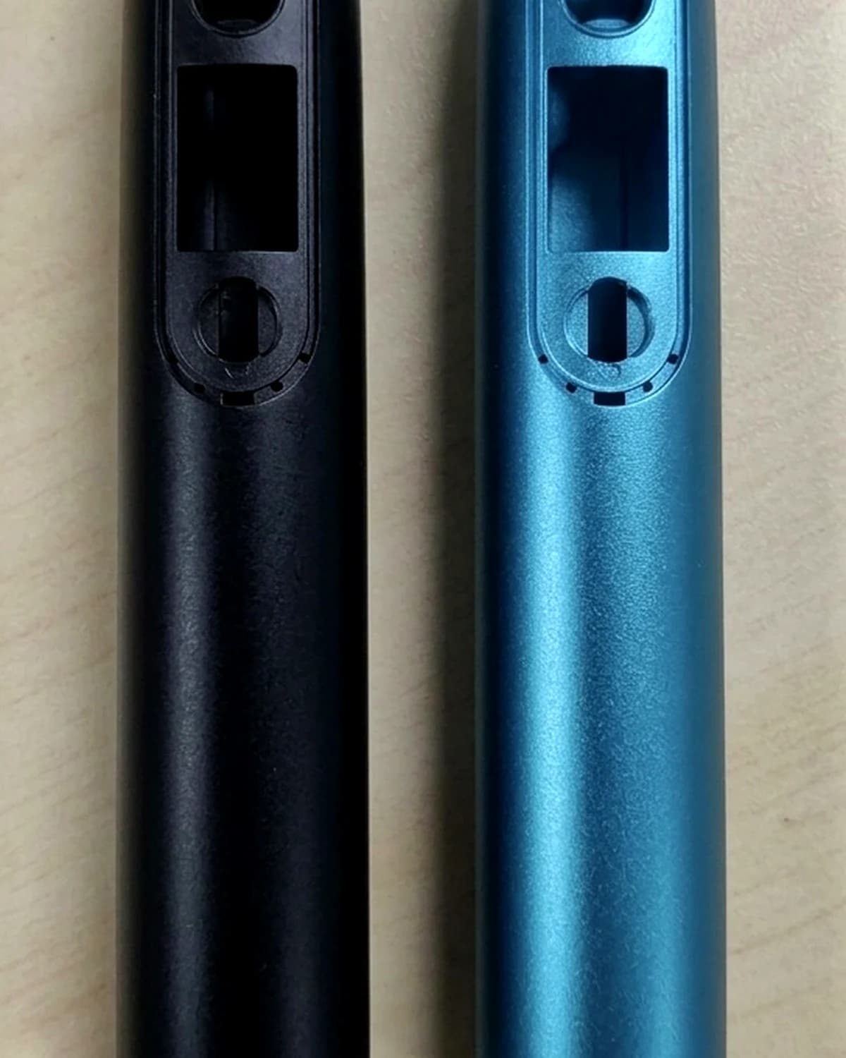 Black and blue anodized aluminum die casting color samples