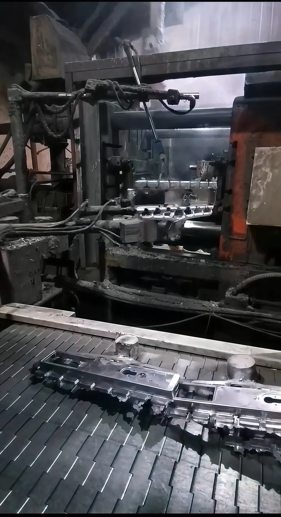 Aluminum die casting production for the fingerprint lock panel at HSX
